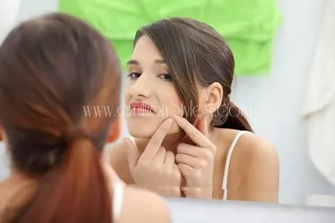 Everyone is guilty of a mistake or two when it comes to caring for the skin. Everyday, we make skin mistakes that cost us smooth glowing skin. Keep reading to find out if you're caring for your skin properly, or if you need to rethink your current routine.