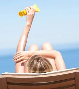 DIY Wednesday: How To Make Sunblock And Sunscreen At Home
