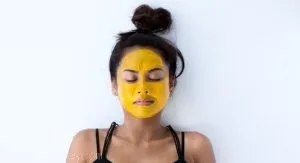 Use This Turmeric Recipe For A Glowing Face