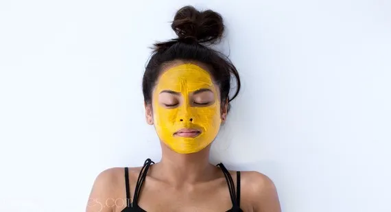 Use This Turmeric Recipe For A Glowing Face
