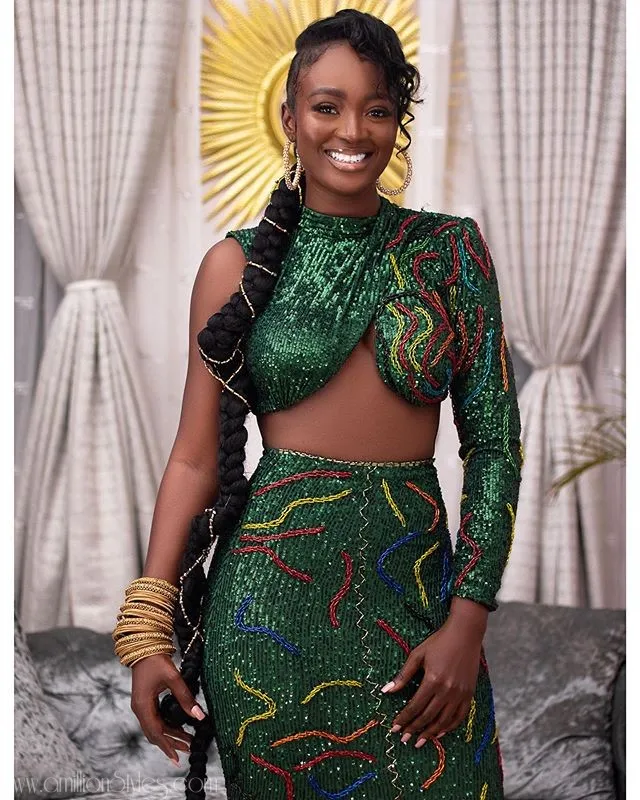 Be Wowed At This Tolu Bally's Green Outfit