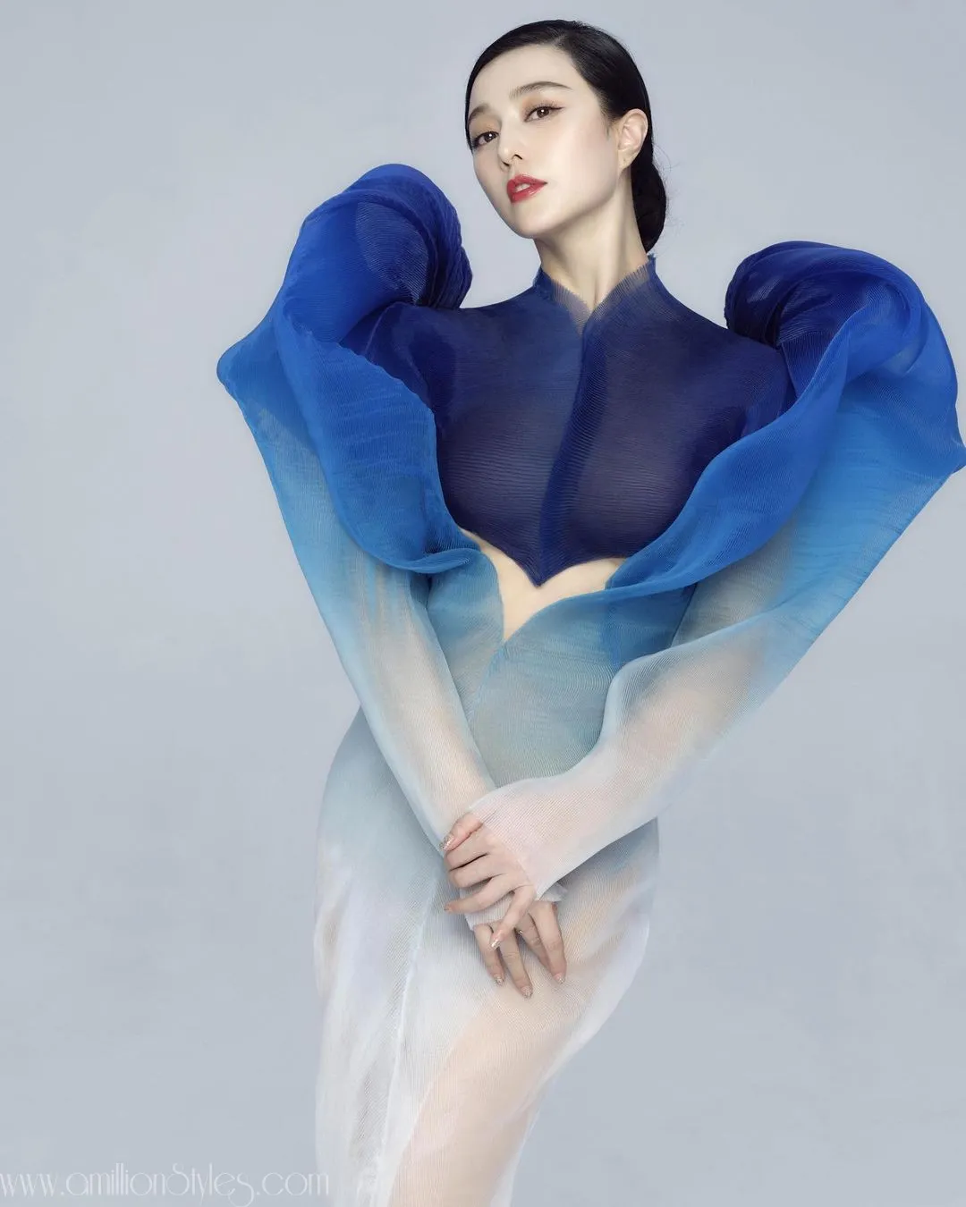 Fan Bingbing Brings This Iris Van Herpen Liquescent Motion To Life