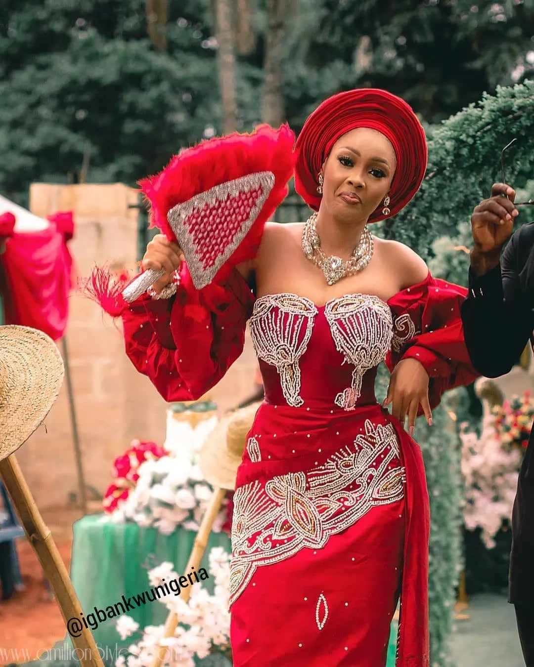 Exquisite Nigerian Lace Asoebi Styles-Volume 21