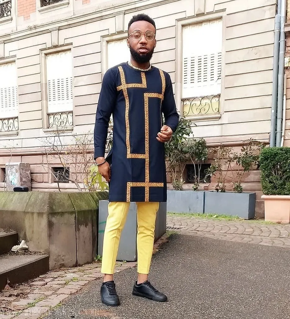 11 Stylish, Classy Black Atiku Styles For Men