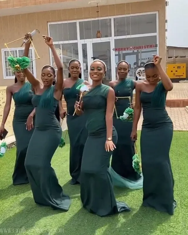 Need Bridesmaids Styles Inspiration? Check Here