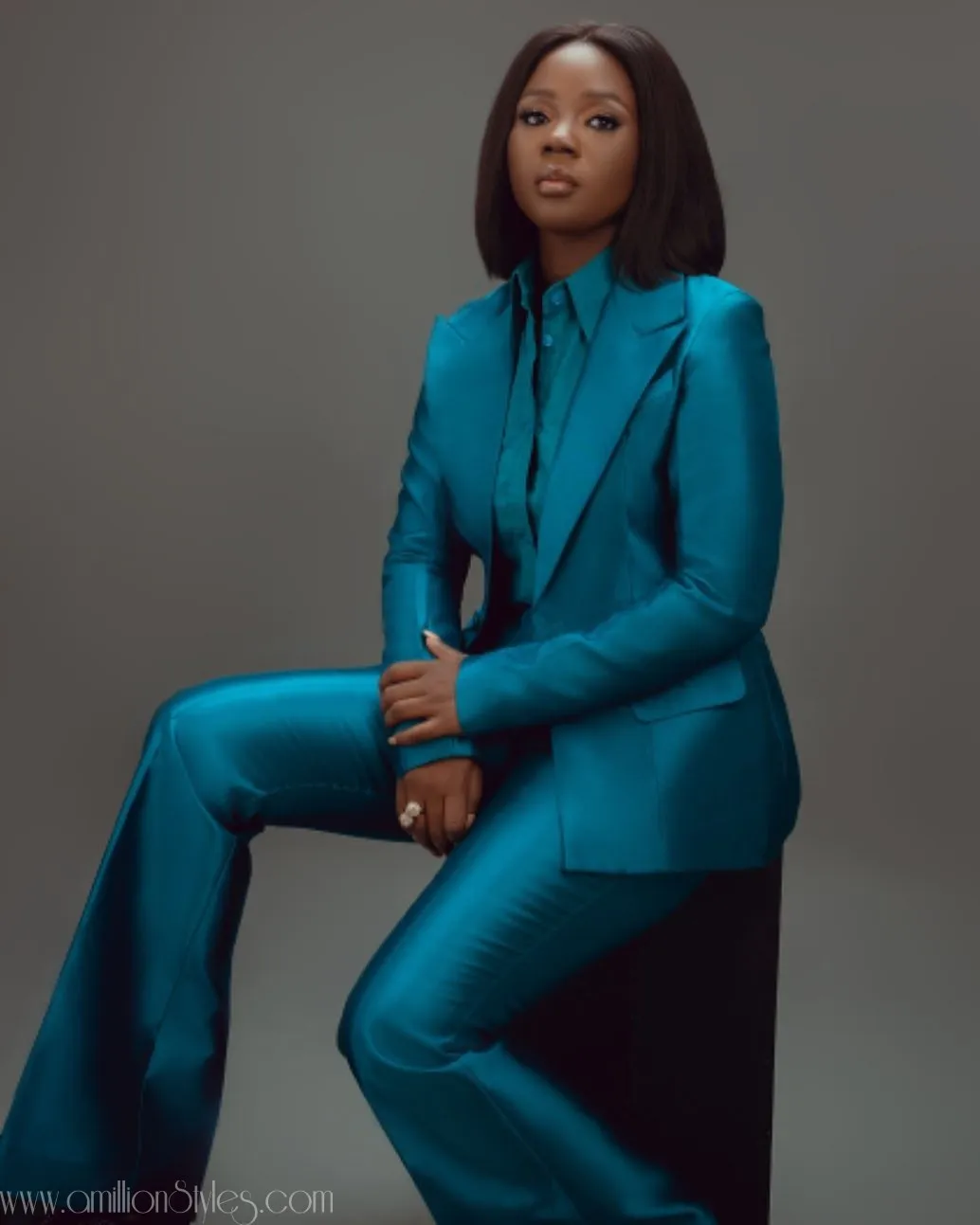 Kick Off Monday With Stylish Work Styles For Women