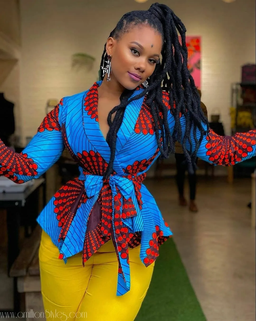 10 Amazing Ankara Tops For The Fashionable