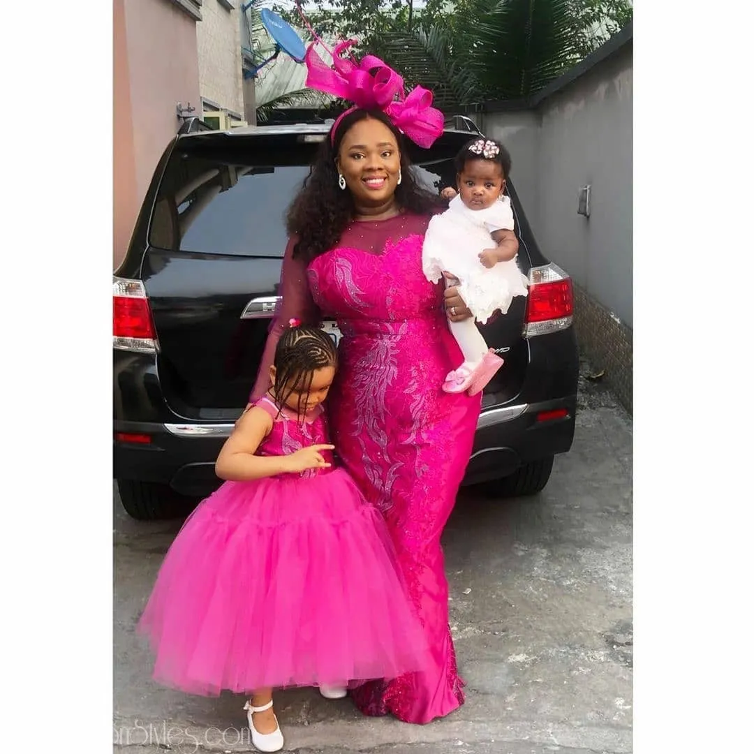 9 Stunning Mother-Child Styles Inspiration For Photo Shoots