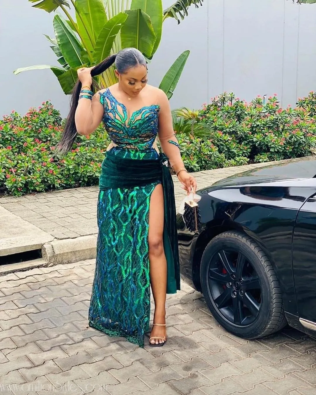 Exquisite Nigerian Lace Asoebi Styles-Volume 24