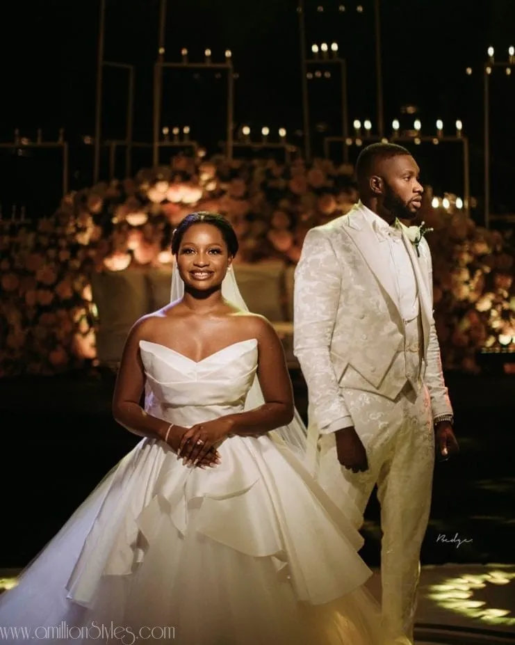 7 White Tuxedo Styles For Grooms