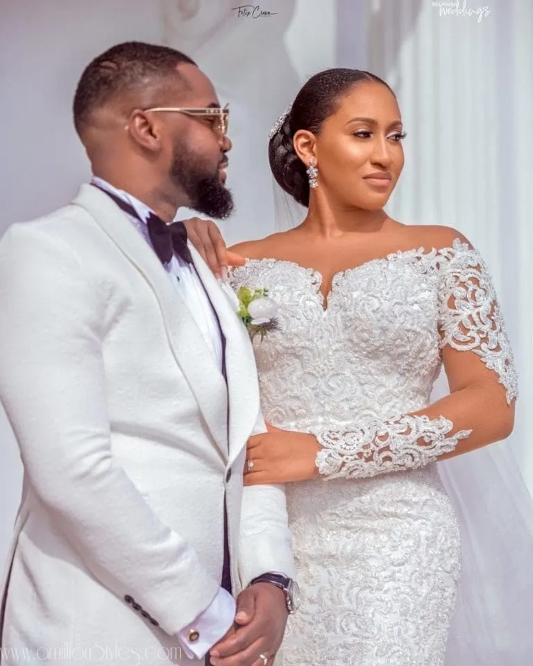 7 White Tuxedo Styles For Grooms
