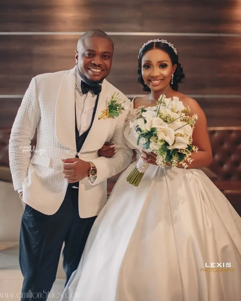 7 White Tuxedo Styles For Grooms