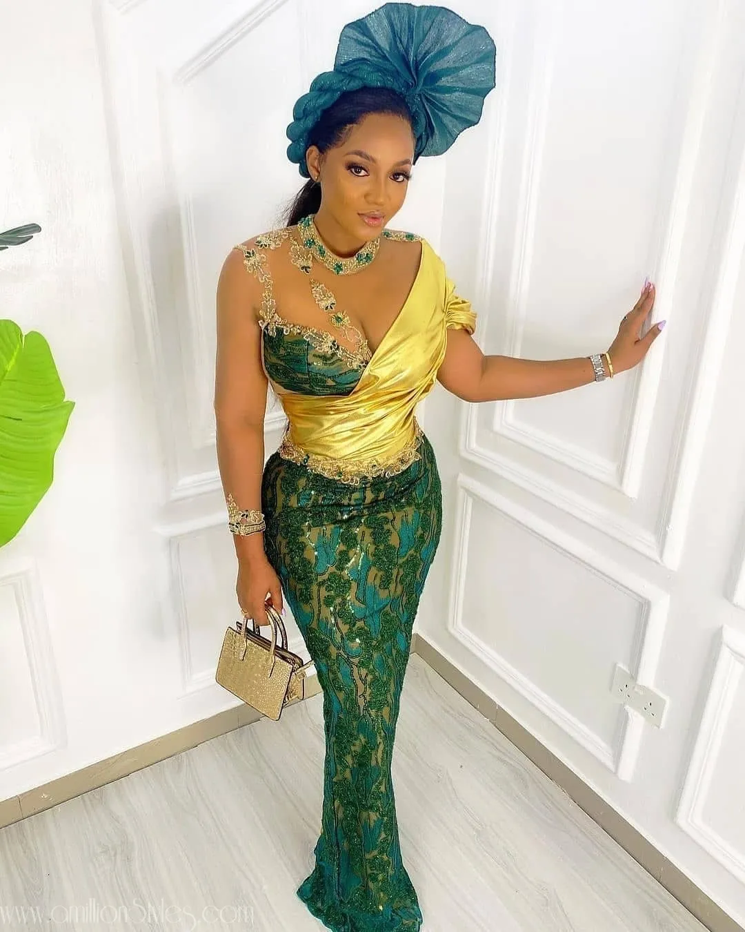 Exquisite Nigerian Lace Asoebi Styles-Volume 28