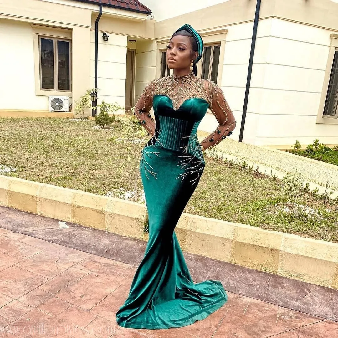 Exquisite Nigerian Lace Asoebi Styles-Volume 28