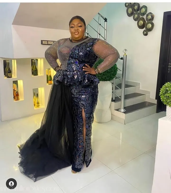 Let's Throwback To Toyin Lawani's #theartistandhismuse2021 Asoebi Styles