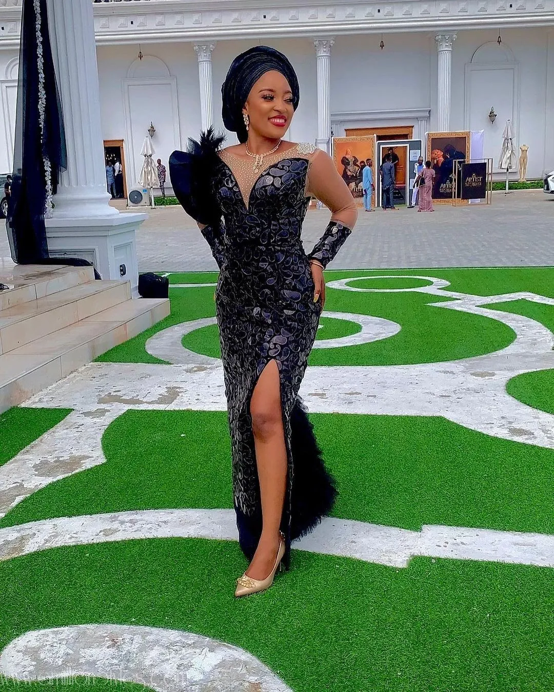 Let's Throwback To Toyin Lawani's #theartistandhismuse2021 Asoebi Styles