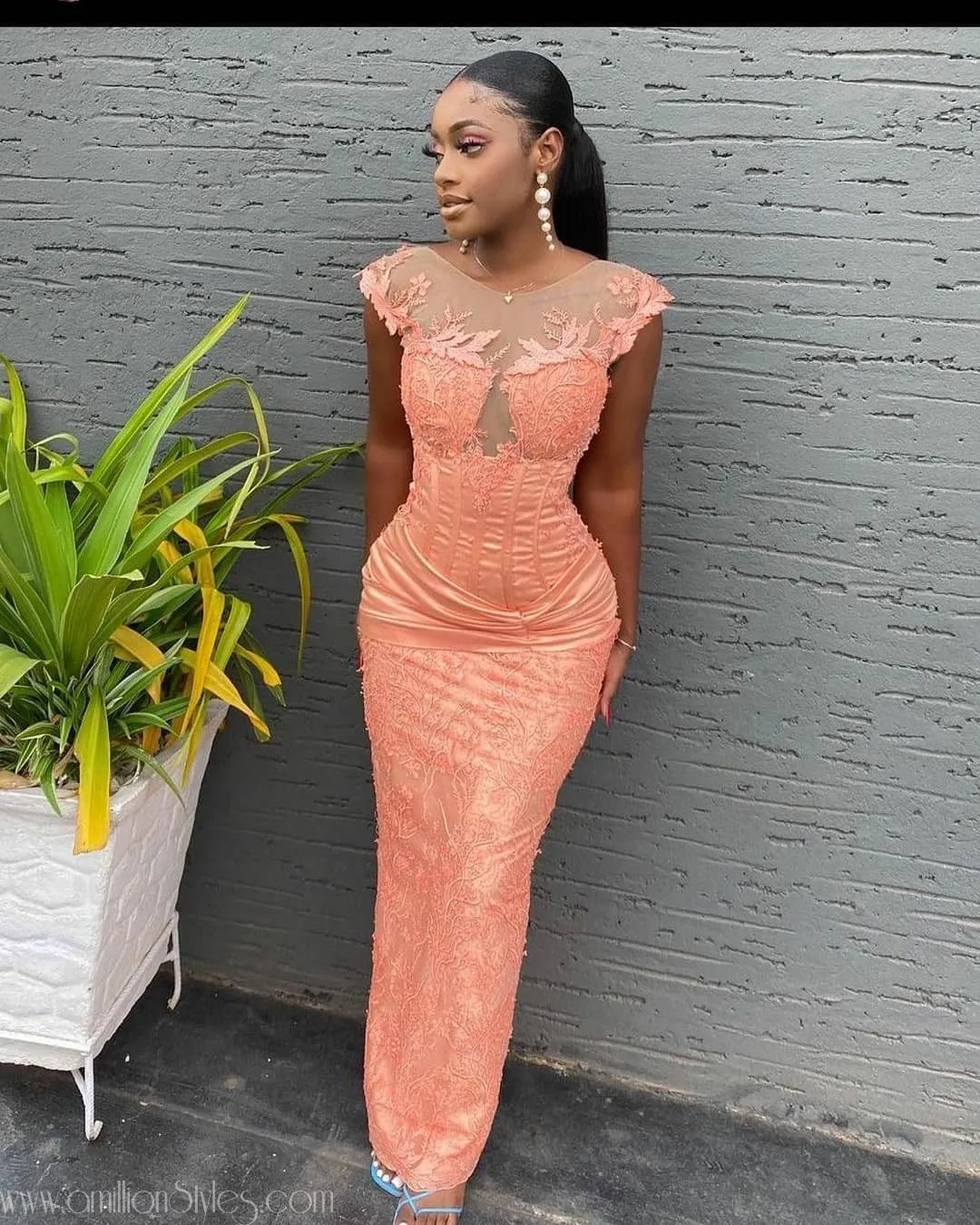 Exquisite Nigerian Lace Asoebi Styles-Volume 32