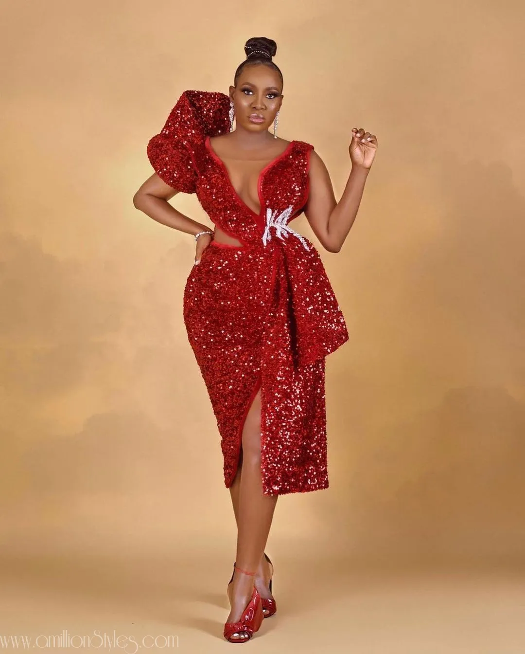 Exquisite Nigerian Lace Asoebi Styles-Volume 32