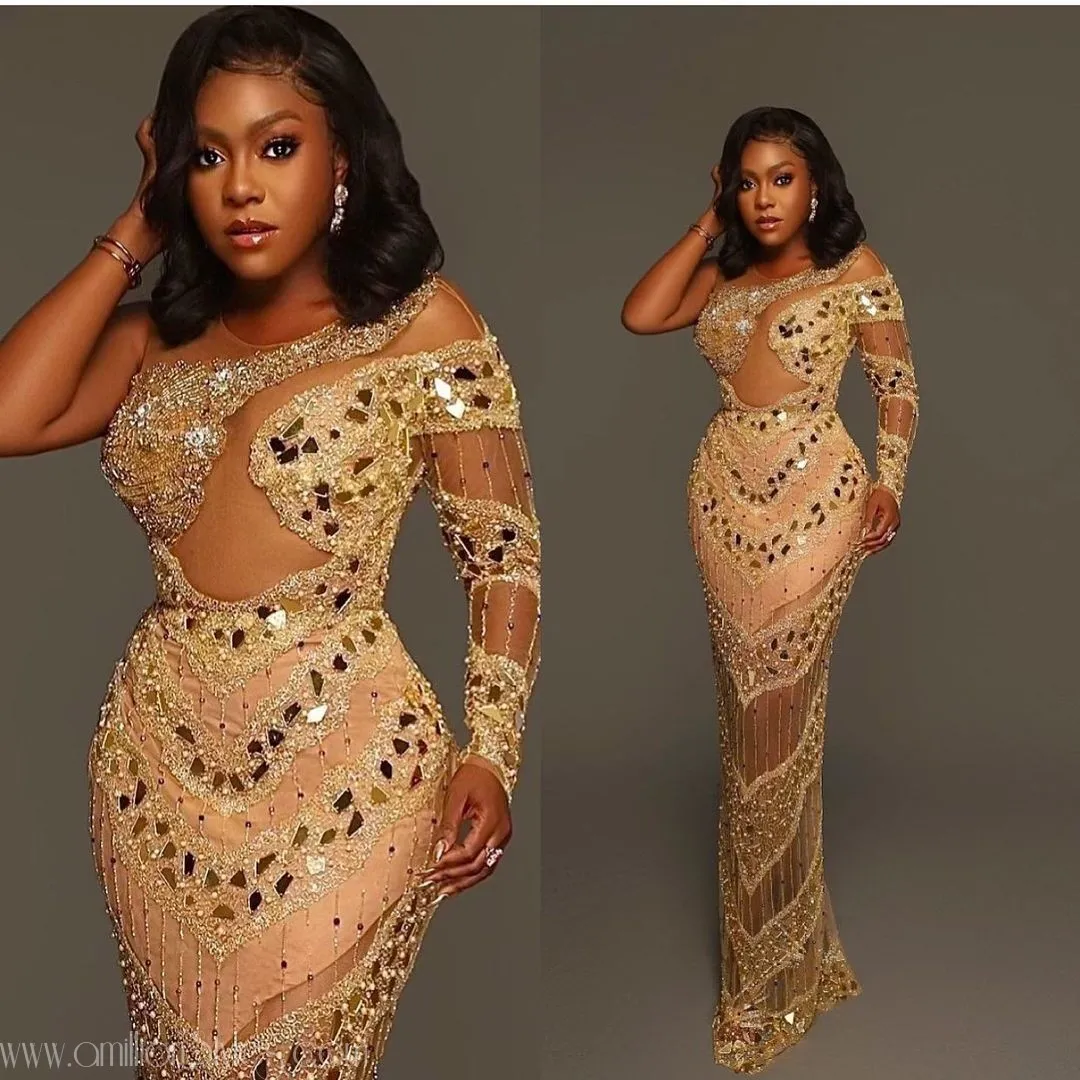 Exquisite Nigerian Lace Asoebi Styles-Volume 30