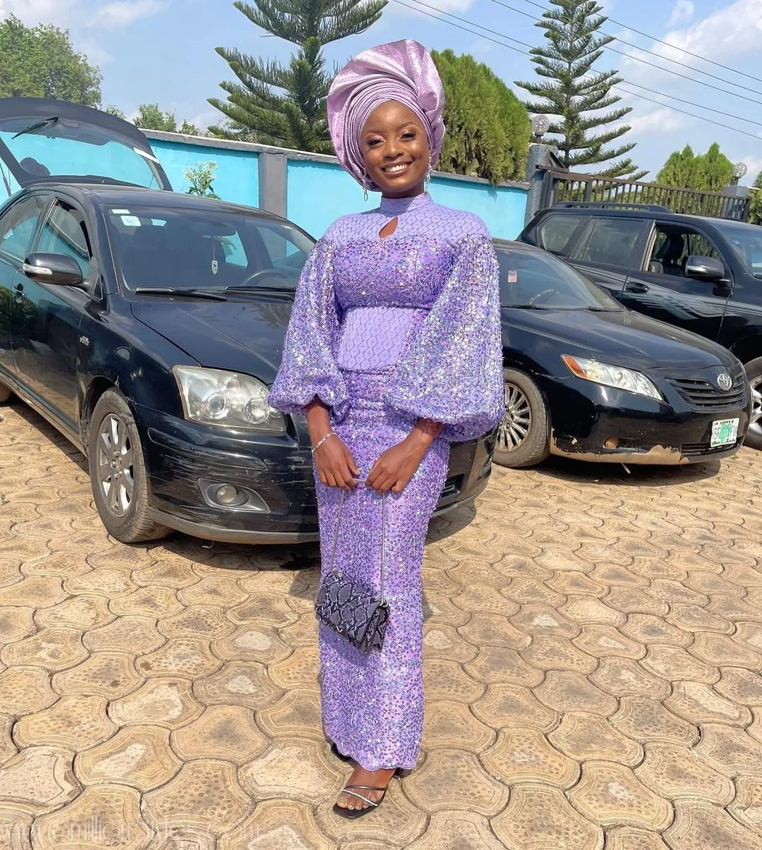Exquisite Nigerian Lace Asoebi Styles-Volume 31
