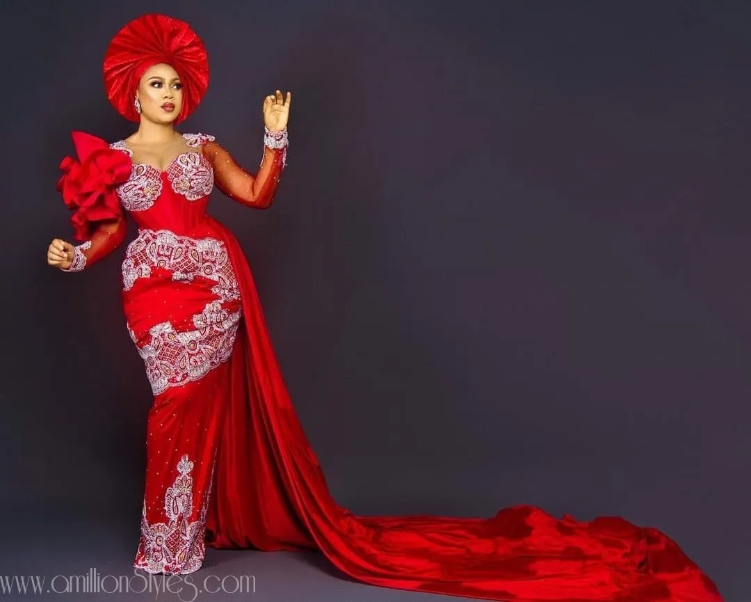 Exquisite Nigerian Lace Asoebi Styles-Volume 34