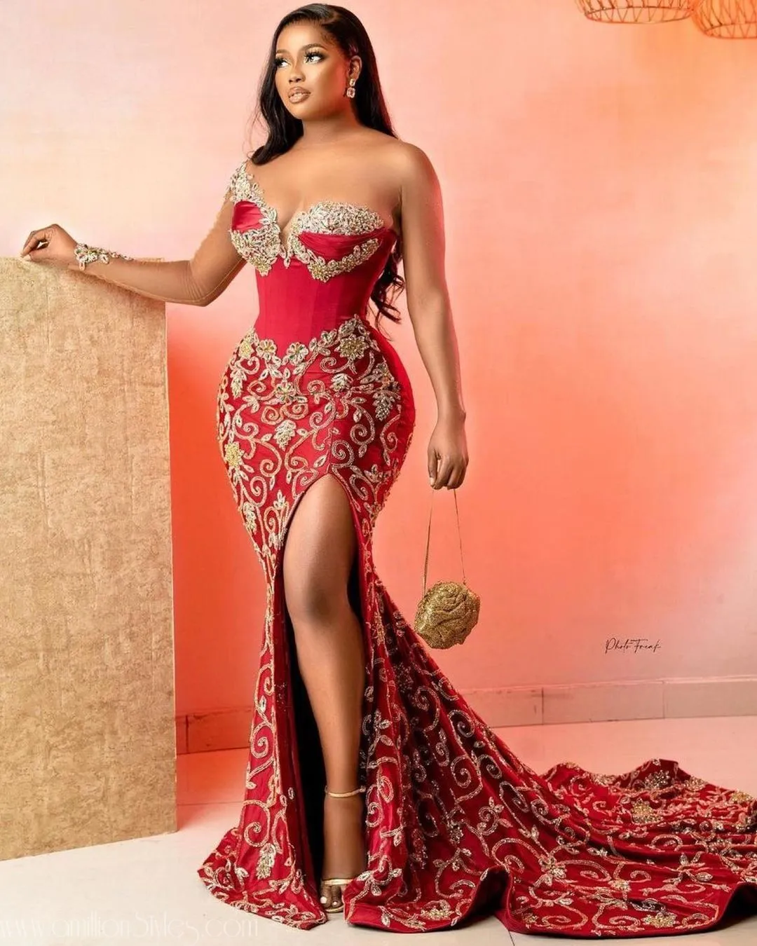 Exquisite Nigerian Lace Asoebi Styles-Volume 36