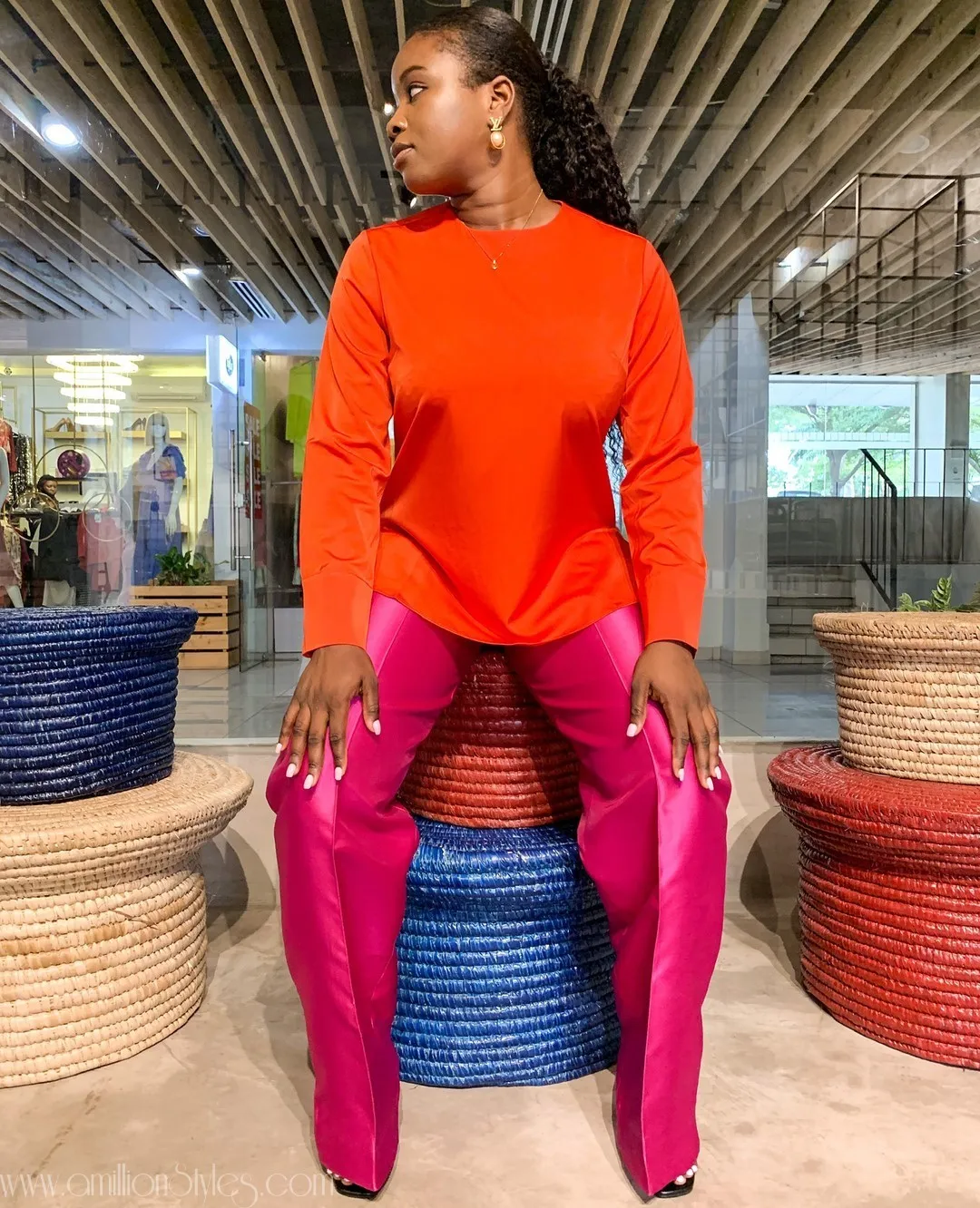 These 15 Styles Show How Good Pink And Orange Combination Look!
