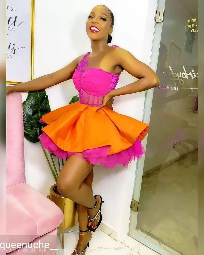 These 15 Styles Show How Good Pink And Orange Combination Look!