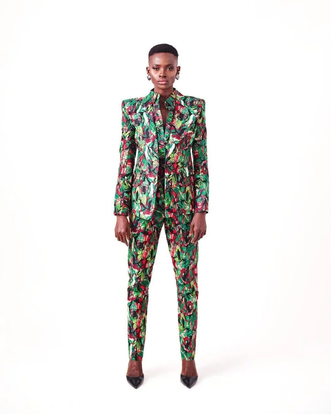 What Do You Think About These 8 Latest Ankara Suits?