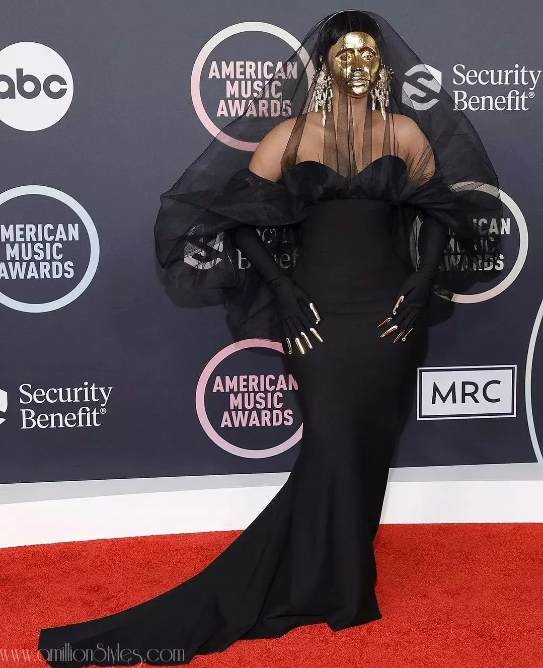 7 Outfits CarbiB Wore To Host The 2021 American Music Awards