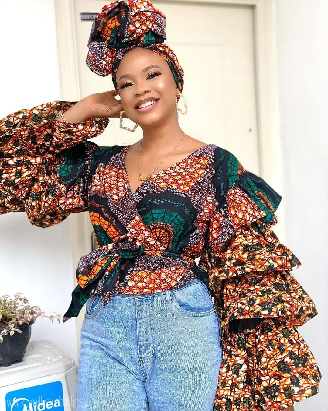 7 Sweet Ankara Blouses For Stylish Women