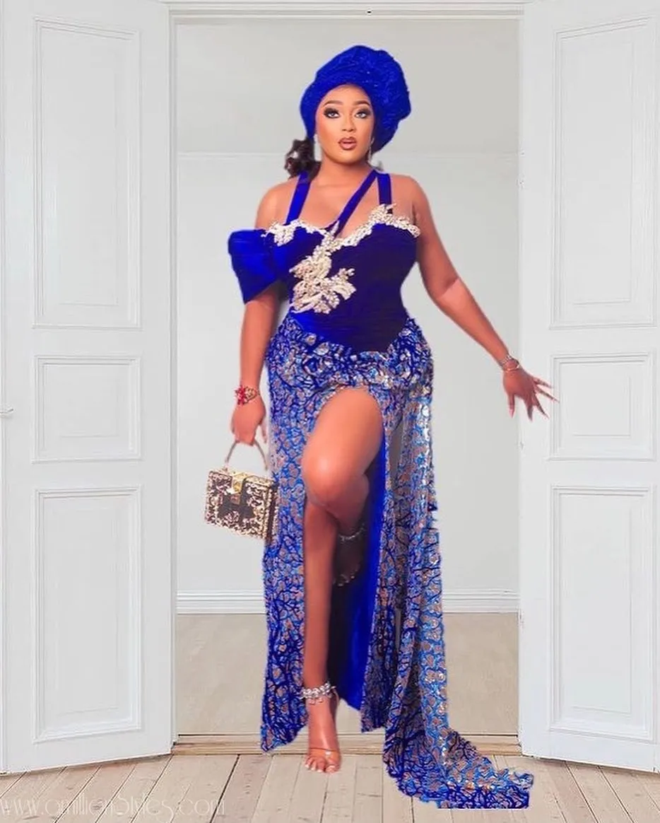 Exquisite Nigerian Lace Asoebi Styles-Volume 42