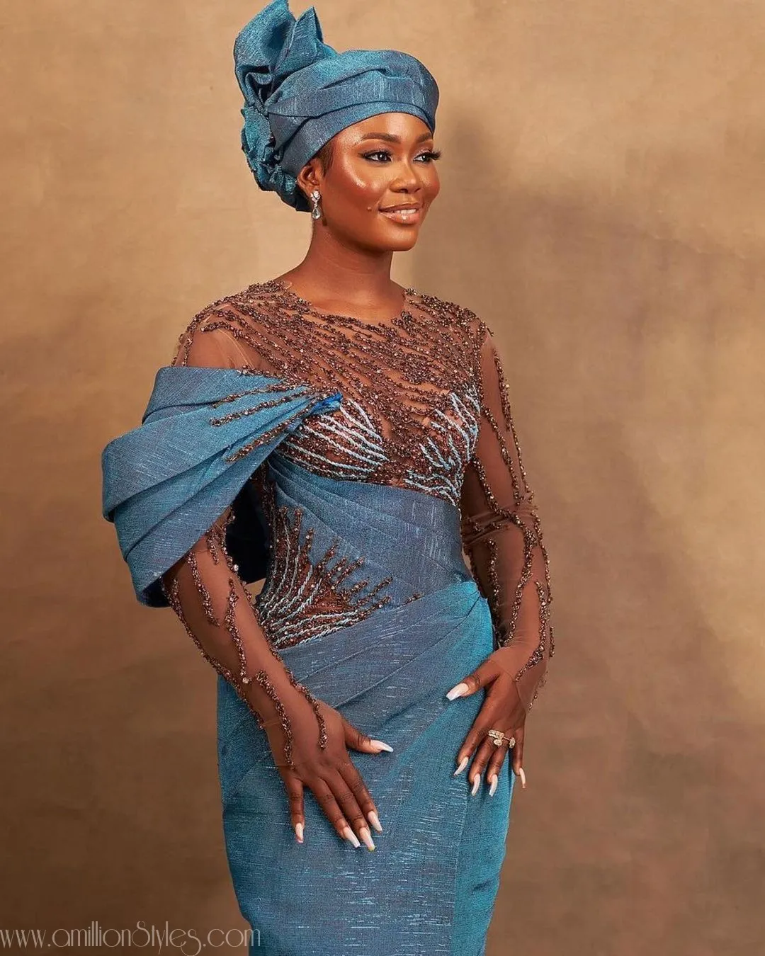 Thought Corset Lace Asoebi Styles Were Out Of The Game? Think Again!