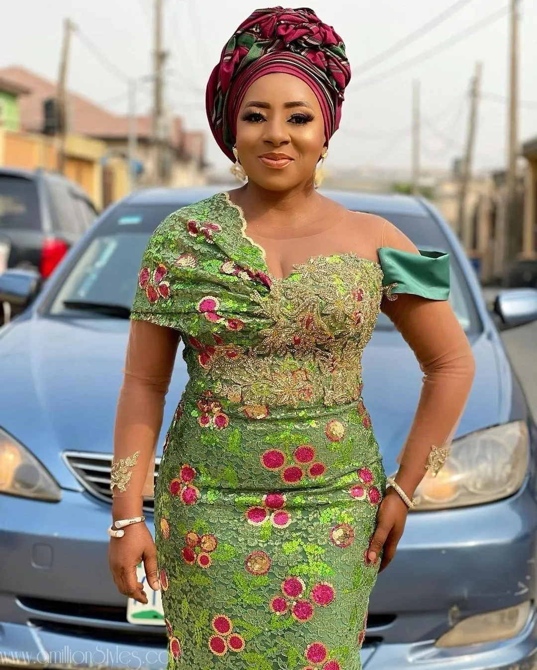 Exquisite Nigerian Lace Asoebi Styles-Volume 47