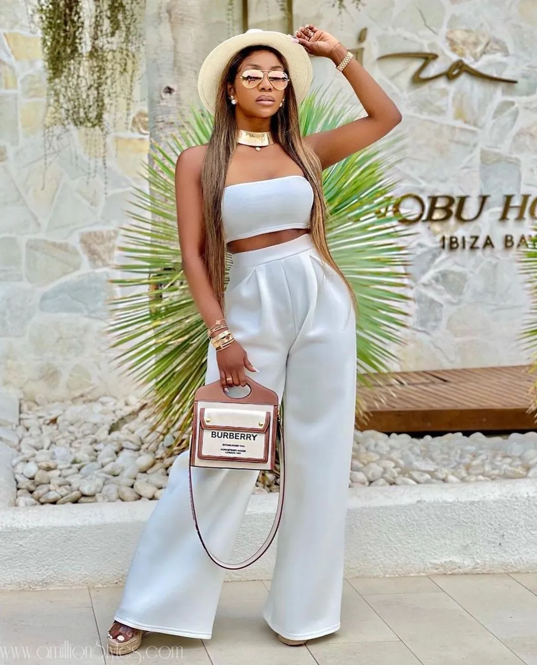 11 Stylish Ways To Rock Wide-Leg Pants