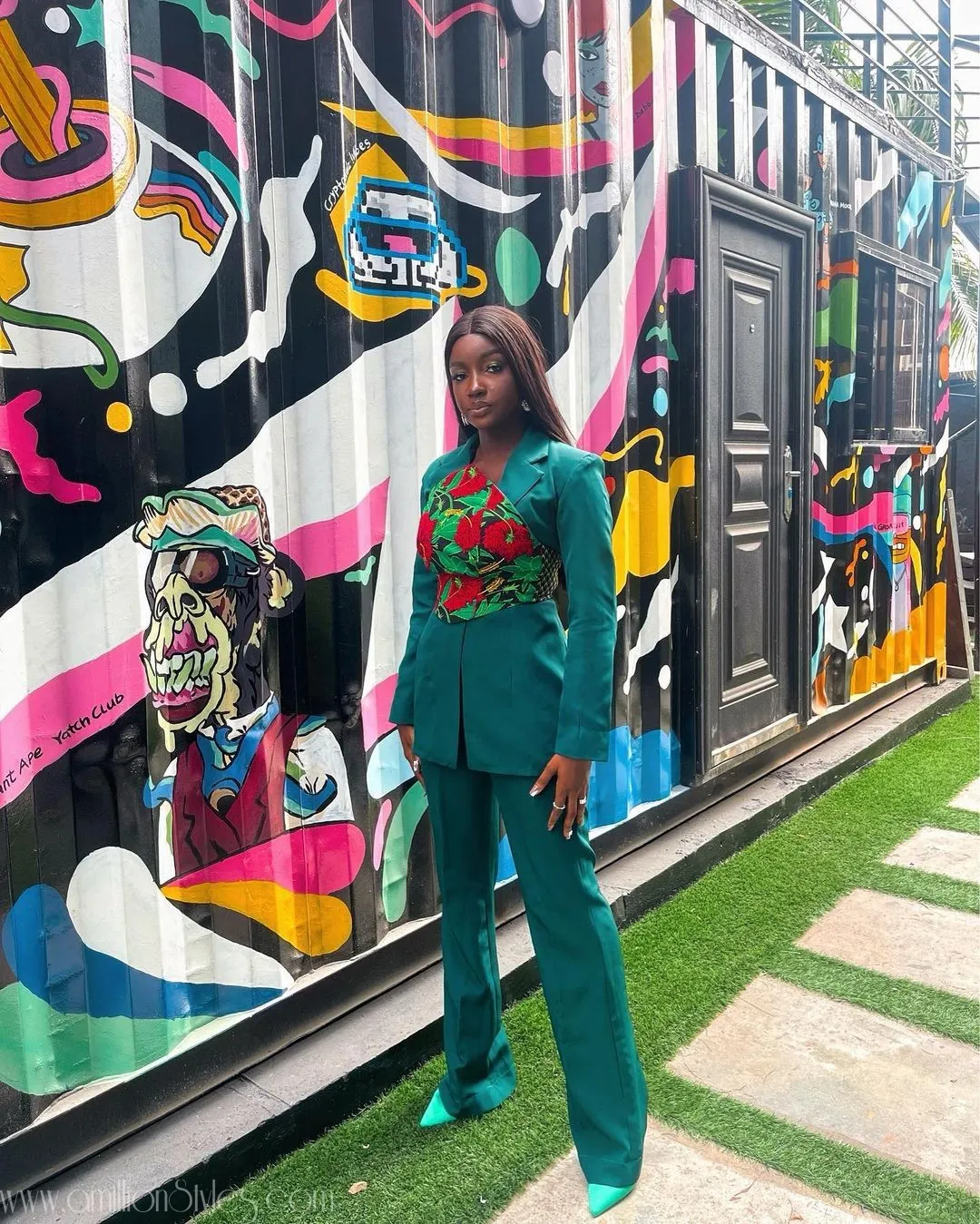 12 Stylish Women's Casual Suits To Kick Off The Day