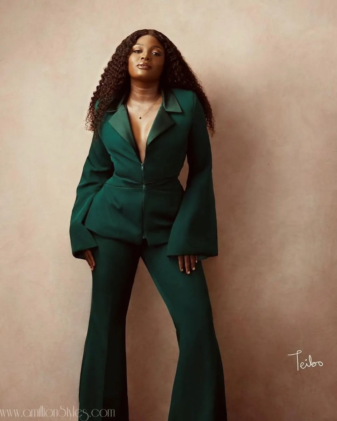 12 Stylish Women's Casual Suits To Kick Off The Day