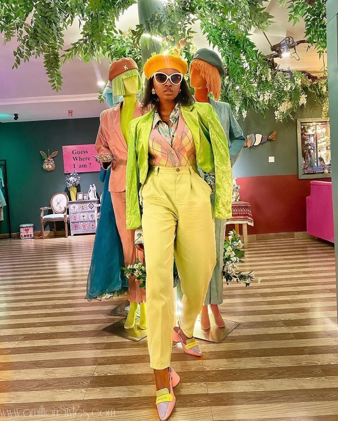 12 Stylish Women's Casual Suits To Kick Off The Day