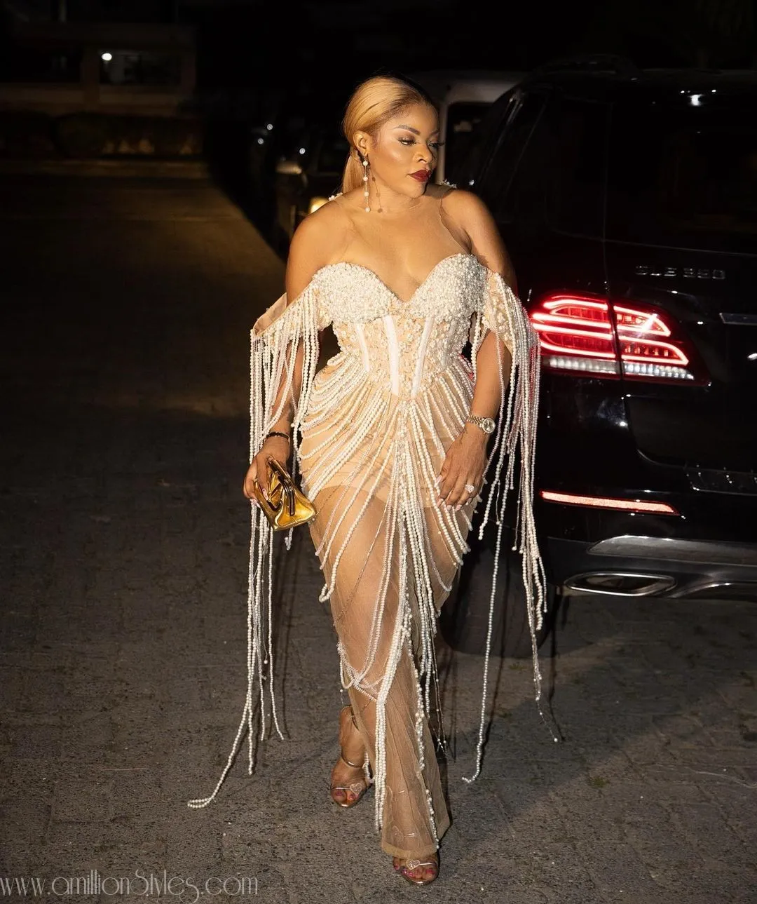Stylish Queens Alert: Choose Between Mercy Aigbe And Laura Ikeji In Erica Moore Dress
