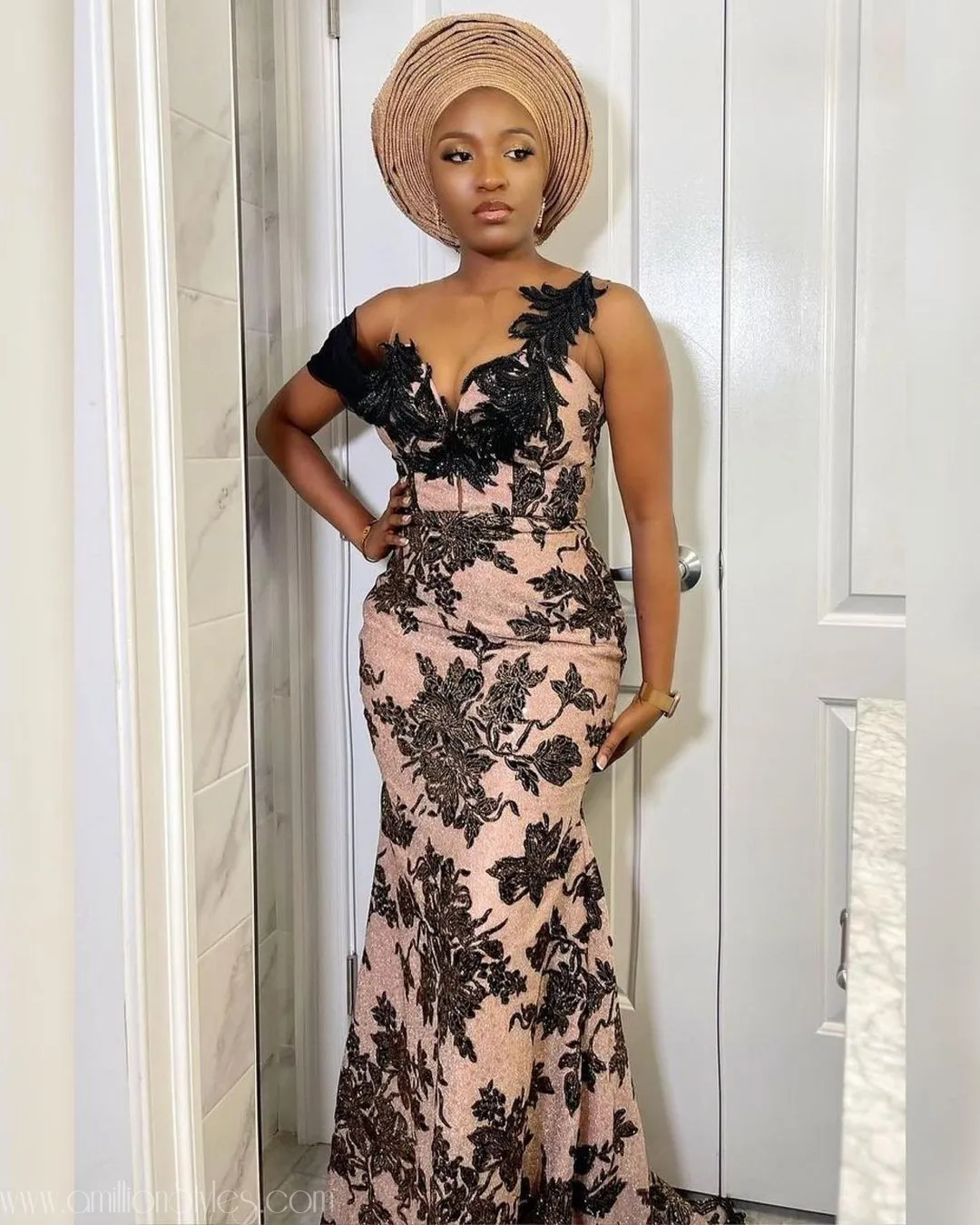 Exquisite Nigerian Lace Asoebi Styles-Volume 50