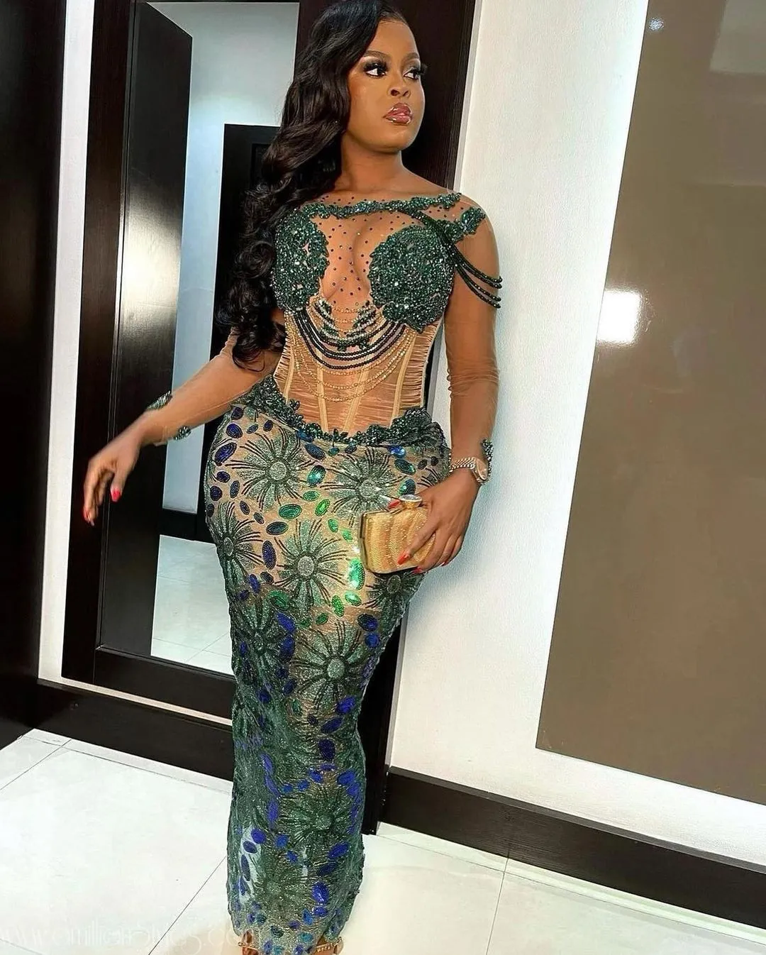 Exquisite Nigerian Lace Asoebi Styles-Volume 50