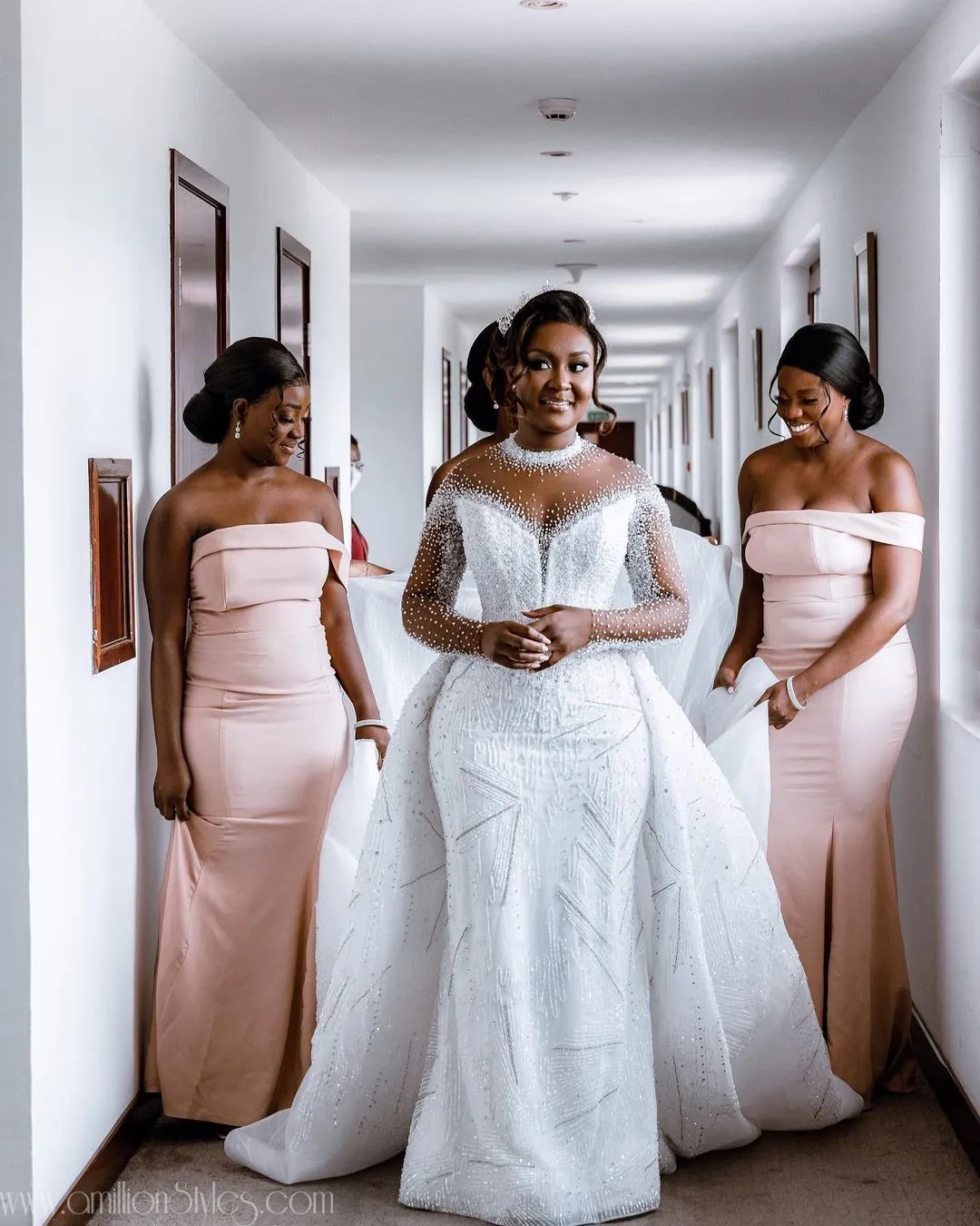 10 Nigerian Wedding Reception Dresses For Brides