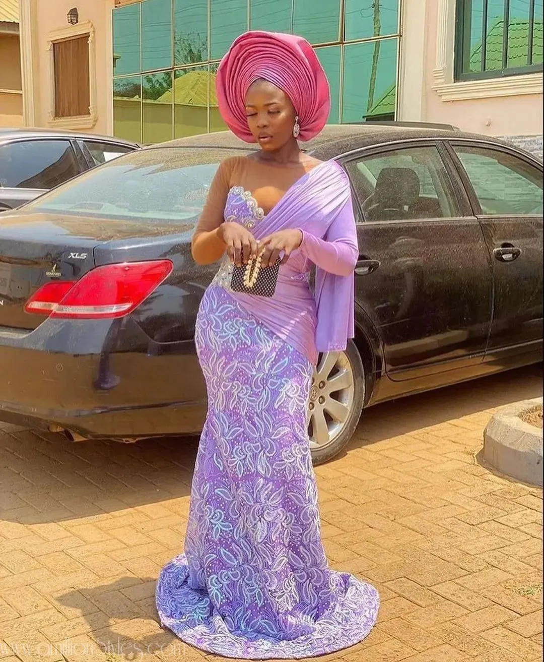 Exquisite Nigerian Lace Asoebi Styles-Volume 54