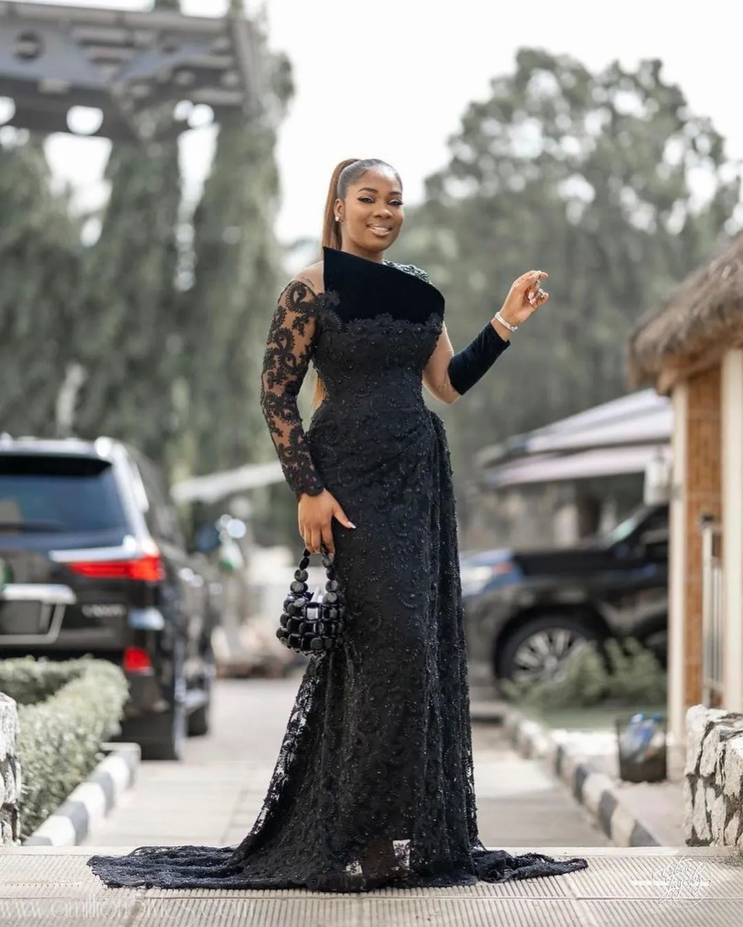 Exquisite Nigerian Lace Asoebi Styles-Volume 55