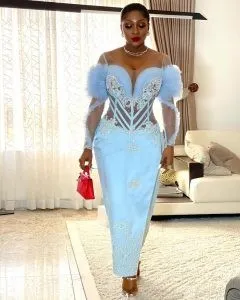 Exquisite Nigerian Lace Asoebi Styles-Volume 55