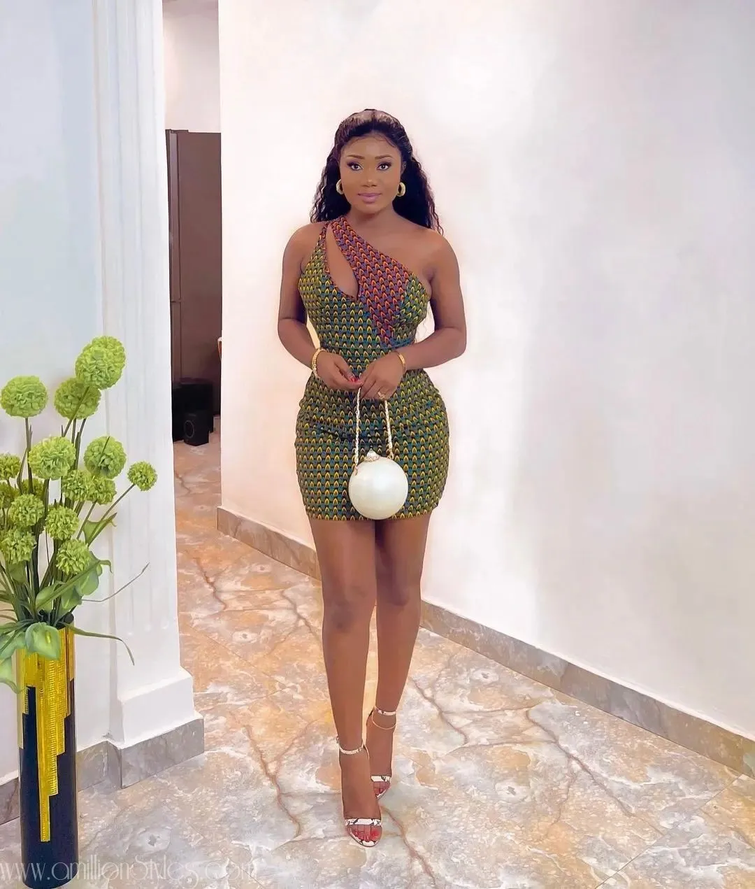 Check Out These Gorgeous Short Ankara Styles