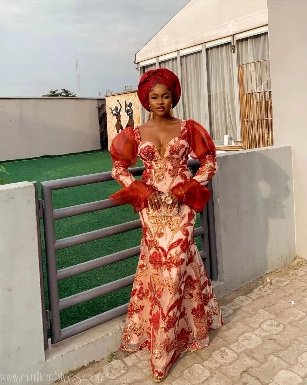 Exquisite Nigerian Lace Asoebi Styles-Volume 59