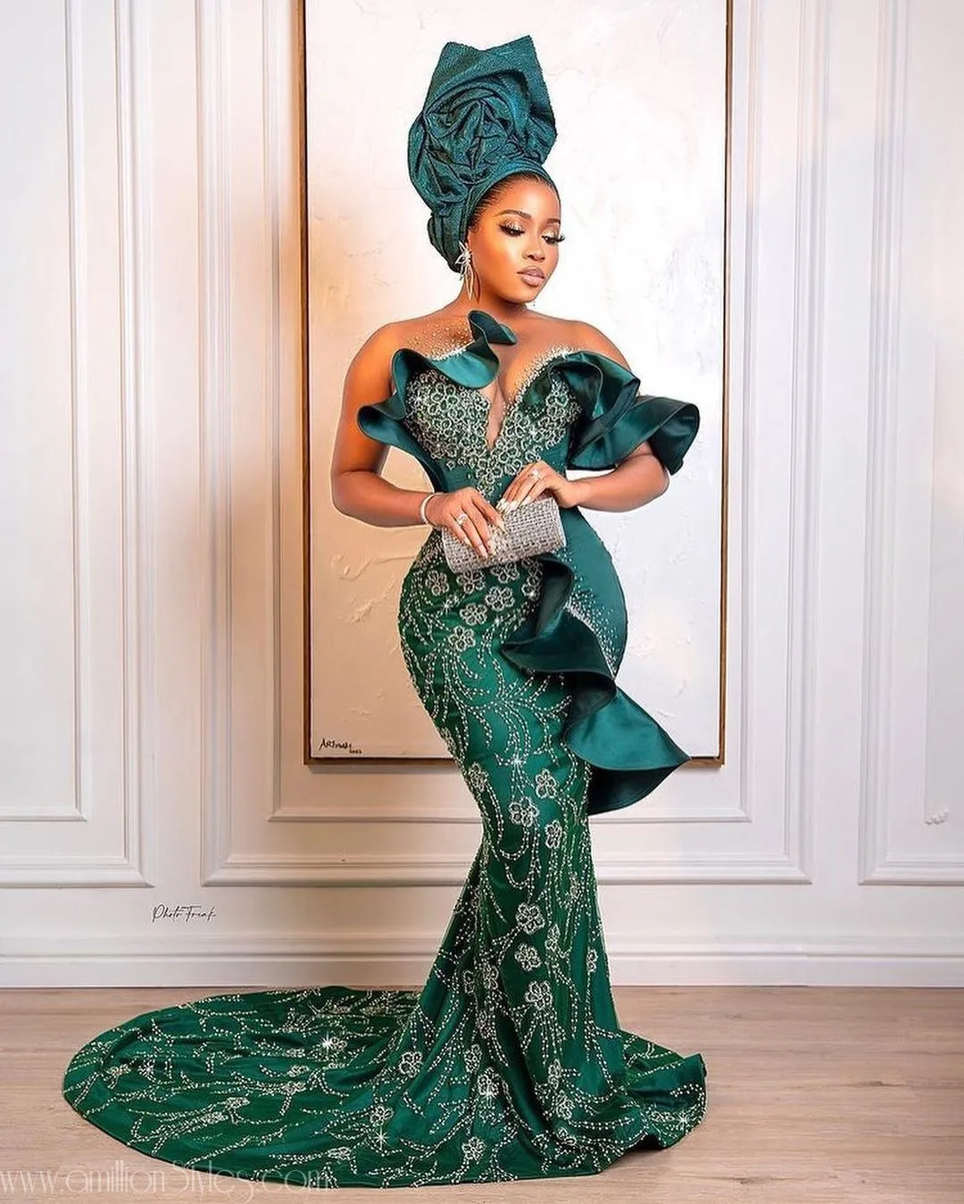 Exquisite Nigerian Lace Asoebi Styles-Volume 56