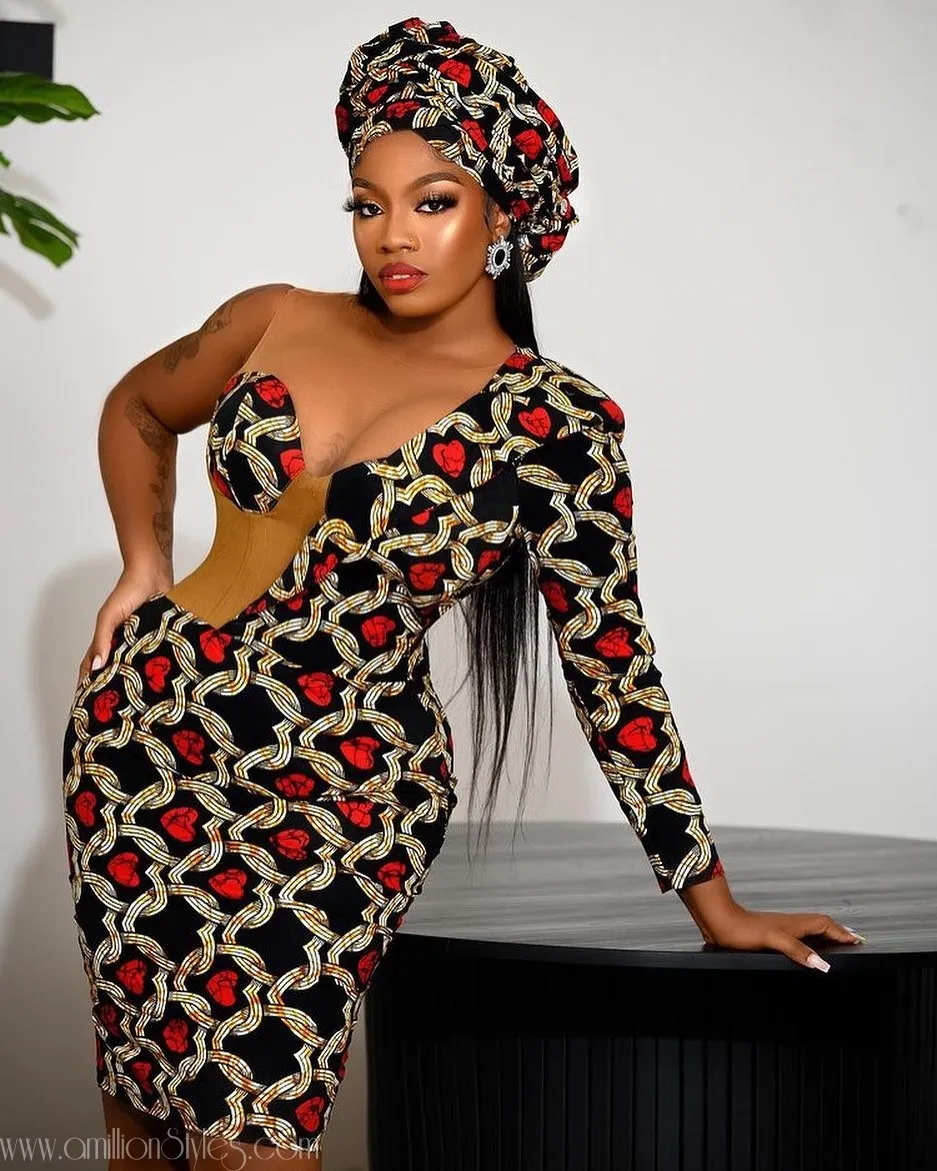 11 Lovely Short Ankara Styles For the Weekend
