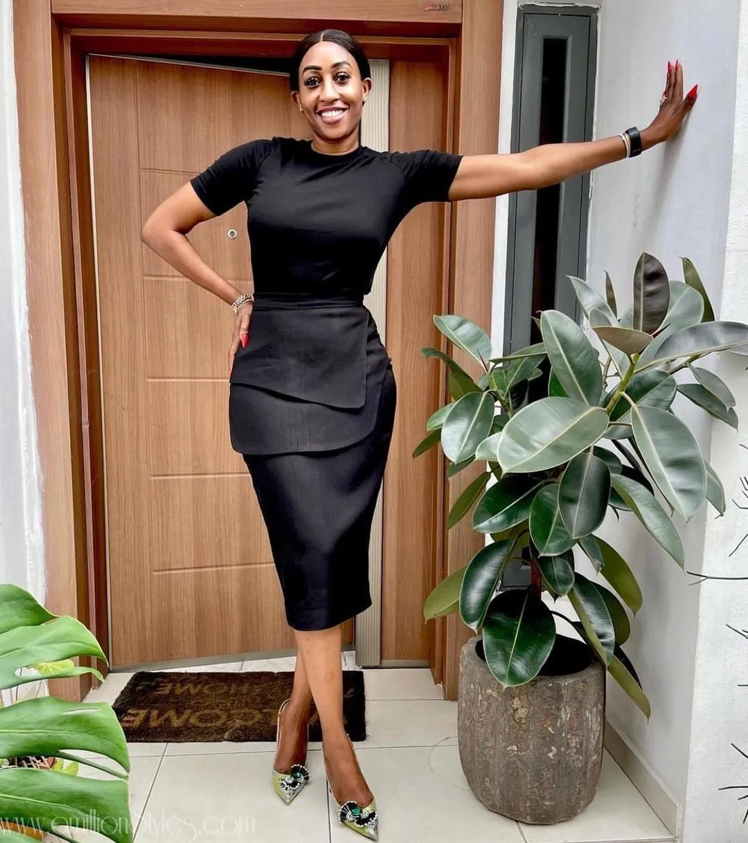 Rise And Shine Ladies! Monday Work Styles Are Upon Us